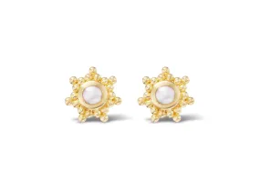 Granium Star Earrings in Pearl