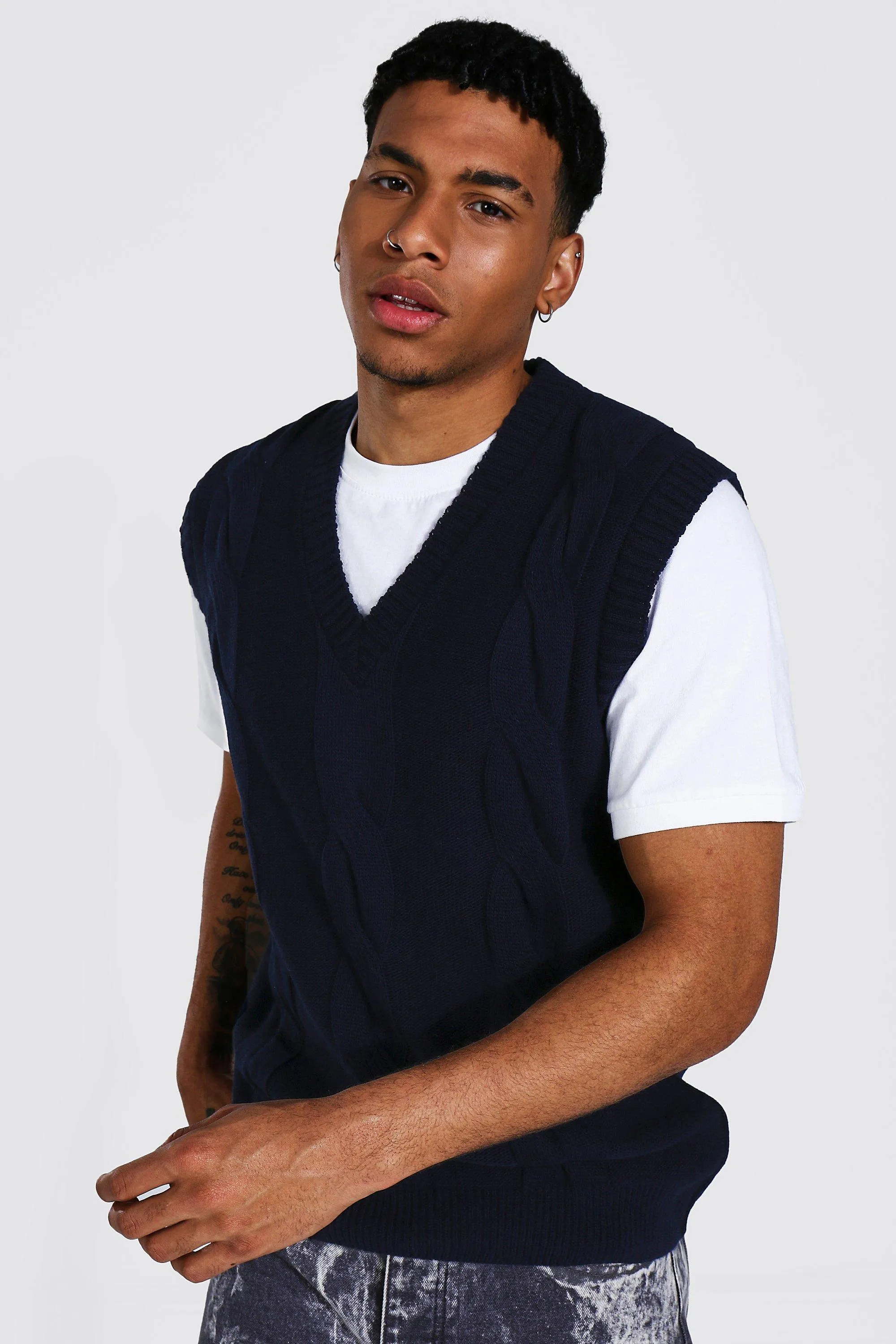 Oversized Cable Knit Vest | boohooMAN UK