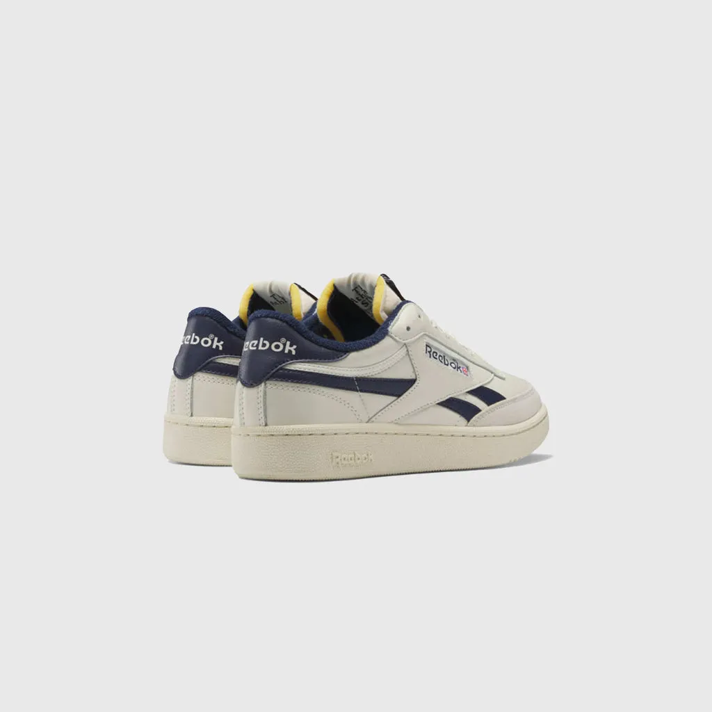 Reebok Club C Revenge Vintage - Chalk / Alabaster / Vector Navy