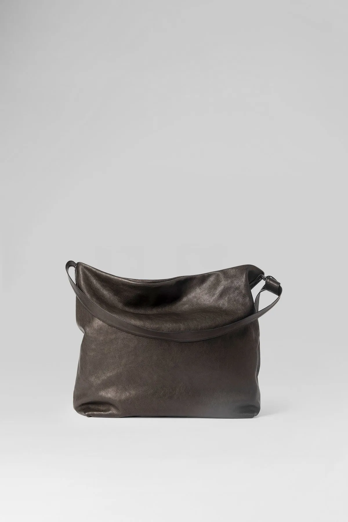 Runa Medium Shoulder Bag