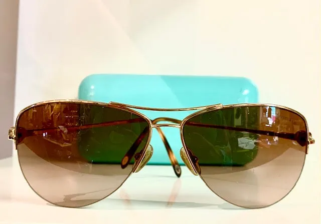 TIFFANY & Co. SUNGLASSES AVIATOR (PREOWNED)