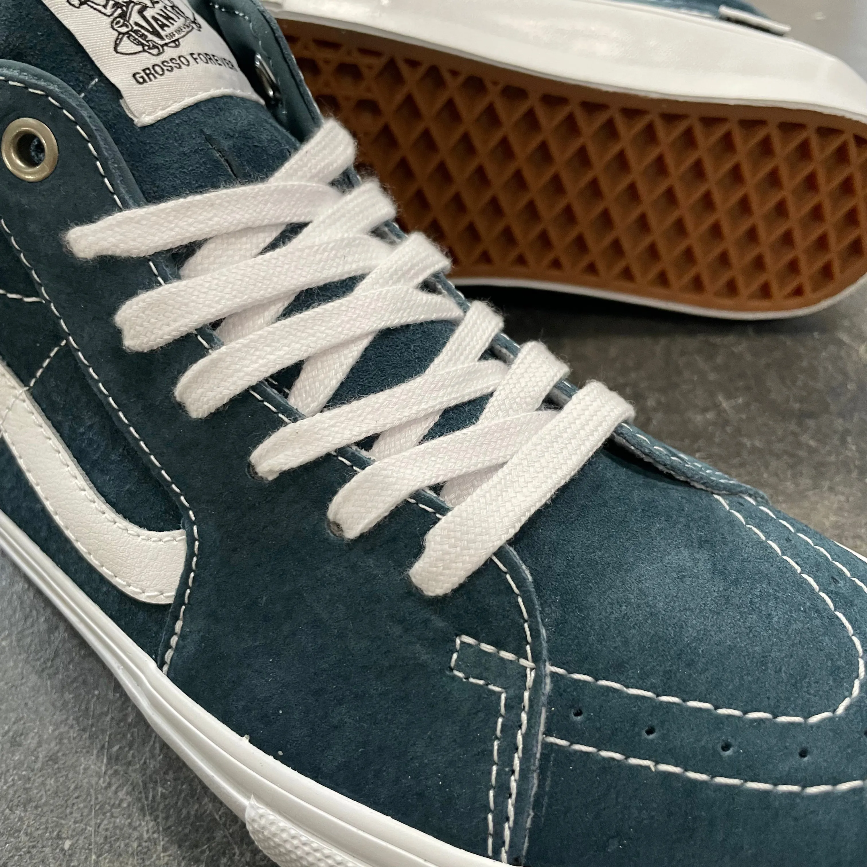 Vans Skate Grosso Mid Pig Suede Blue/White